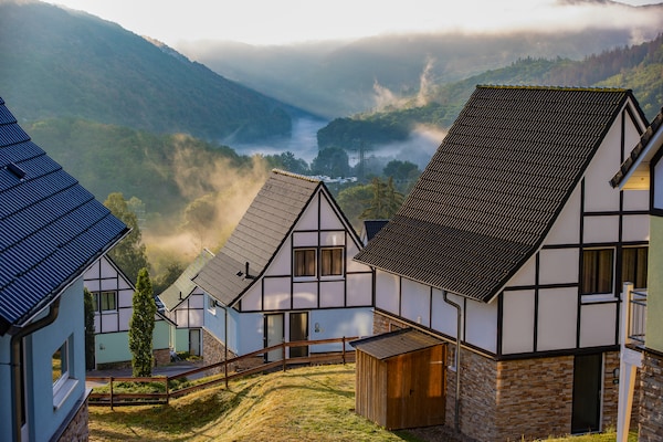 Foto van Stijlvolle penthouse van Rursee - Vakantiehuis in Heimbach - AreaSummer1KM