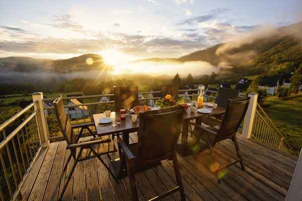 Foto van Spa-retraite in het Eifelgebergte - Vakantiehuis in Heimbach - TerraceBalcony