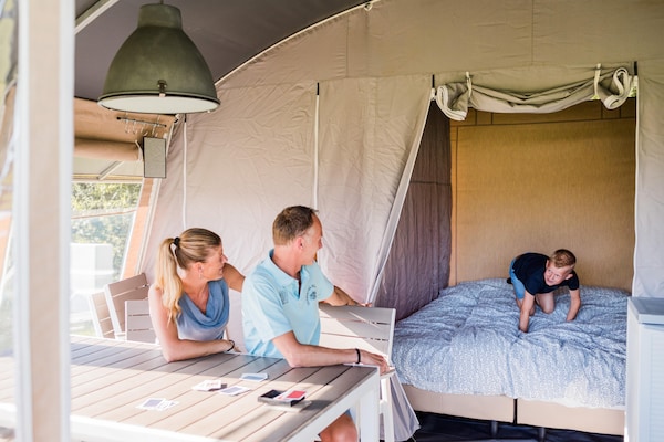 Foto van Tentlodge bij Echternach & Eifel Natuurpark - Vakantiehuis in Echternacherbrück - BedRoom