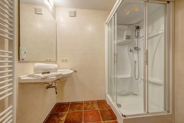 Foto van Levendige villa nabij de Moezel - Vakantiehuis in Cochem - BathRoom