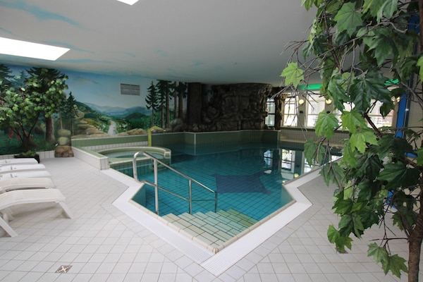 Foto van Vakantiehuis op de weide, spar - Vakantiehuis in Tanne - PoolOfHouse