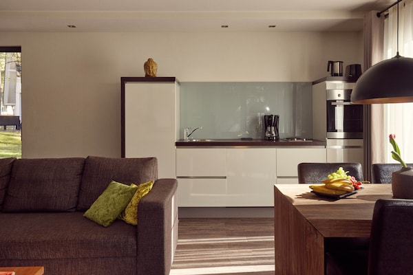 Foto van Twee-onder-een-kapwoningen in het natuurresort Drewitz - Kitchen