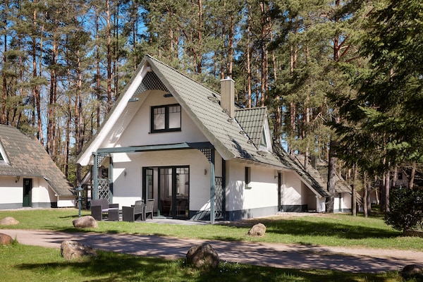Foto van Twee-onder-een-kapwoningen in het natuurresort Drewitz - ExteriorSummer