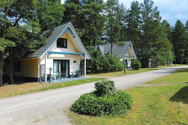 Foto van Halfvrijstaande woning in natuurgebied Drewitz. - Vakantiehuis in Drewitz - ExteriorSummer