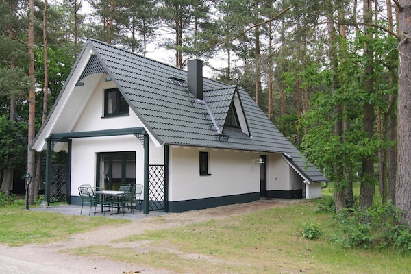 Foto van Halfvrijstaande woning in natuurgebied Drewitz. - Vakantiehuis in Drewitz - ExteriorSummer