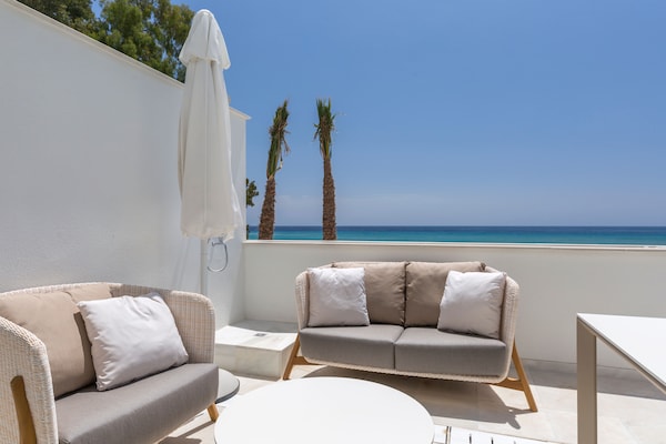 Foto van Chique mediterrane vakantie - Vakantiehuis in El Campello, Alicante - TerraceBalcony