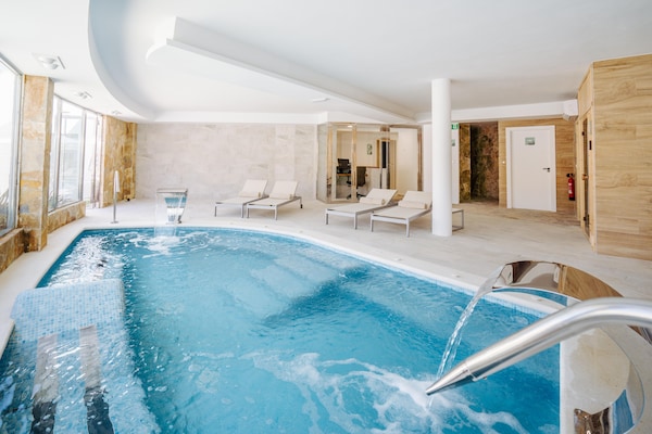 Foto van Modern appartement met zwembad - Vakantiehuis in El Campello, Alicante - ParkFacilities