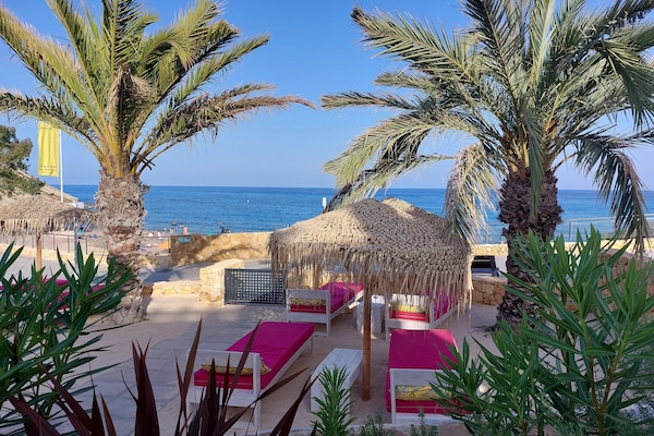 Foto van Stijlvol appartement op de begane grond - Vakantiehuis in El Campello, Alicante - ParkFacilities