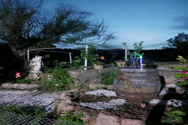 Foto van Luxueus vakantiehuis met zwembad - Vakantiehuis in Sant Salvador de Guardiola - GardenSummer