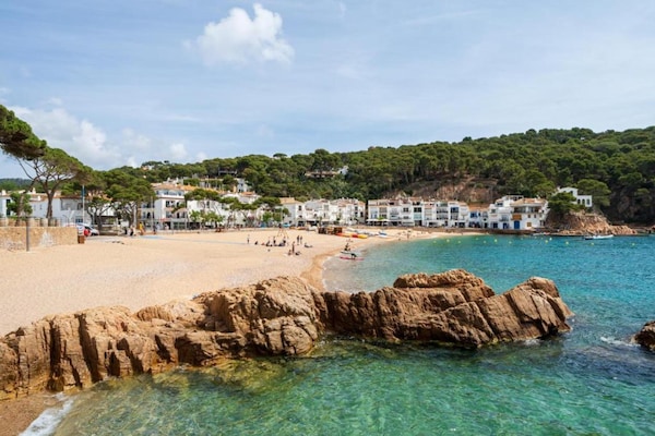 Foto van Tentlodge bij Costa Brava strand - Vakantiehuis in Begur - Girona - AreaSummer20KM
