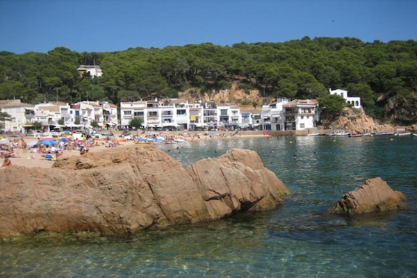 Foto van Tentlodge bij Costa Brava strand - Vakantiehuis in Begur - Girona - AreaSummer20KM