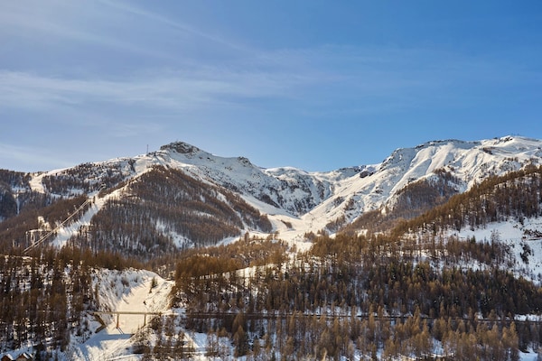 Foto van Appartement in Auron met Skilift Toegang - Vakantiehuis in Auron - ViewWinter