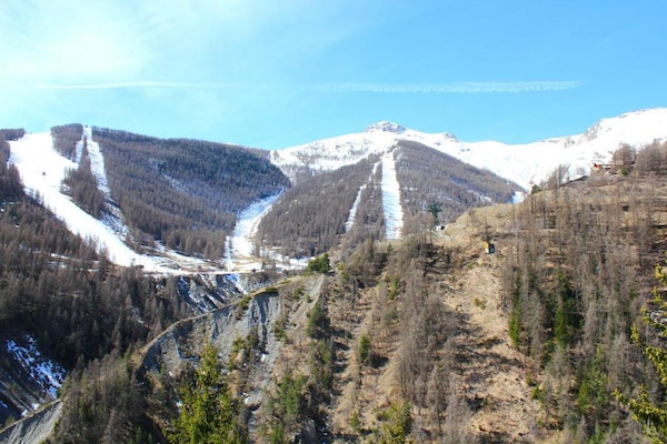 Foto van Appartement in Auron met Skilift Toegang - Vakantiehuis in Auron - AreaSummer20KM