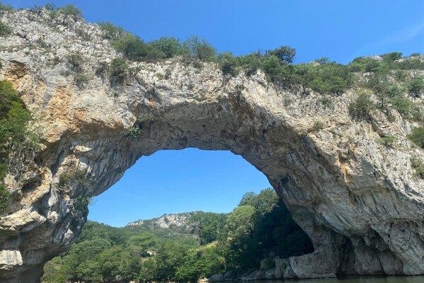 Foto van Huisdiervriendelijke vakantie in de Ardèche - Vakantiehuis in VALLON PONT D'ARC - AreaSummer20KM