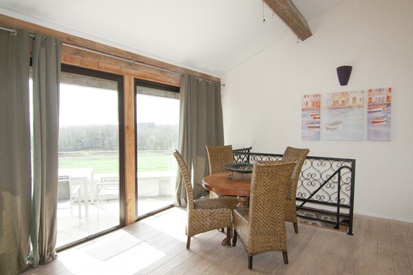 Foto van Romantische Toren in Dordogne met Dakterras - Vakantiehuis in Roussines - LivingRoom