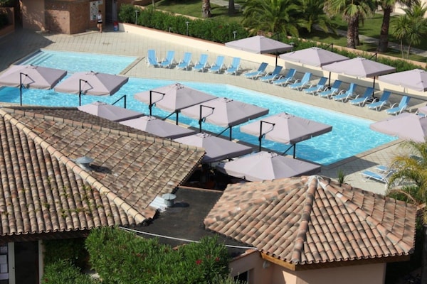 Foto van Appartement in Linguizzetta met zwembad - Vakantiehuis in Linguizzetta - PoolOfHouse