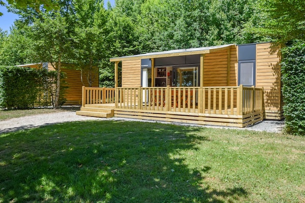 Foto van Dordogne Chalet Dichtbij Bos - Vakantiehuis in St. Medard D'excideuil - ExteriorSummer