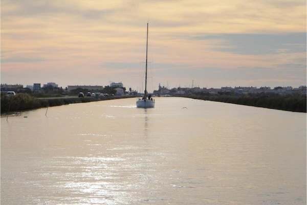 Foto van Mooi appartement vlakbij Aigues-Mortes - Vakantiehuis in Aïgues Mortes - AreaSummer5KM