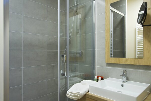 Foto van Appartement in L'Éclose met Bergzicht - Vakantiehuis in Huez - BathRoom