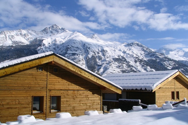 Foto van Chalet in La Norma bij Skiliften - Vakantiehuis in La Norma - ExteriorWinter