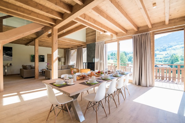 Foto van Luxe chalet nabij Megève - Vakantiehuis in Praz-sur-Arly - DiningRoom