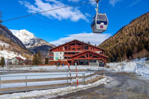 Foto van Chalet in Franse Alpen met prachtig uitzicht - Vakantiehuis in Vallorcine - ExteriorWinter