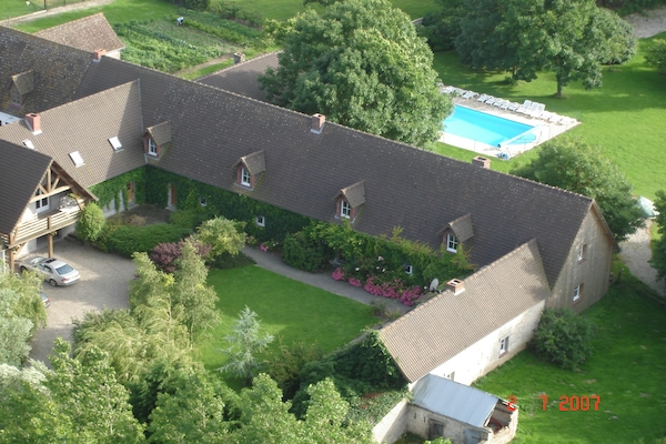 Foto van Vakantiehuis in Quend-Plage bij bos - Vakantiehuis in Quend-Plage - ExteriorSummer