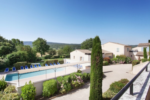 Foto van Zonnig verblijf in Lavendelland - Vakantiehuis in BONNIEUX - ExteriorSummer