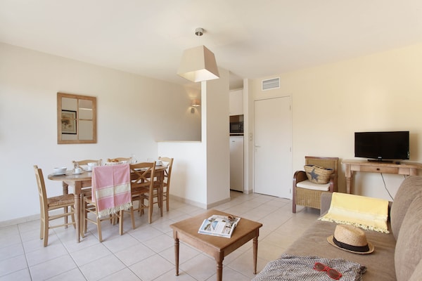 Foto van Zonnig verblijf in Lavendelland - Vakantiehuis in BONNIEUX - LivingRoom