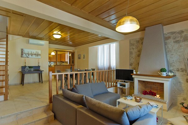 Foto van Vakantiehuisje aan het zwembad in Panormo - Vakantiehuis in Panormo - LivingRoom