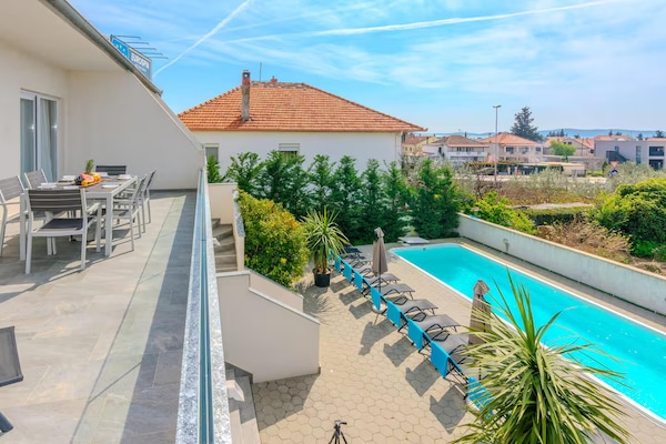 Foto van Vakantie aan zee in Zadar voor 5 personen - Vakantiehuis in Zadar - TerraceBalcony