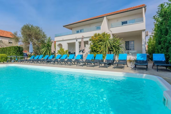 Foto van Modern villa-appartement in Zadar - Vakantiehuis in Zadar - PoolOfHouse