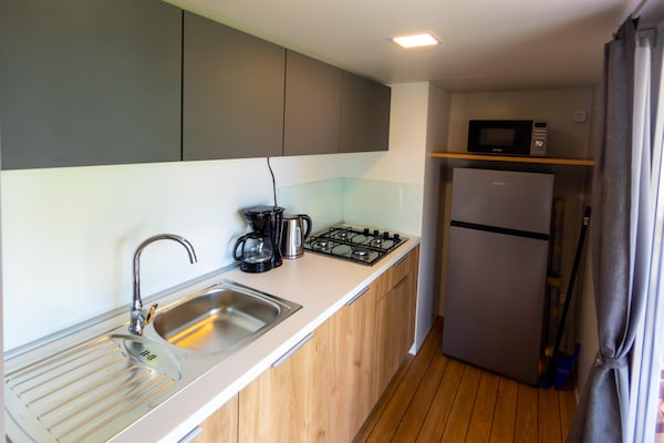 Foto van Huis in Klenovica met resortzwembad - Vakantiehuis in Klenovica - Kitchen