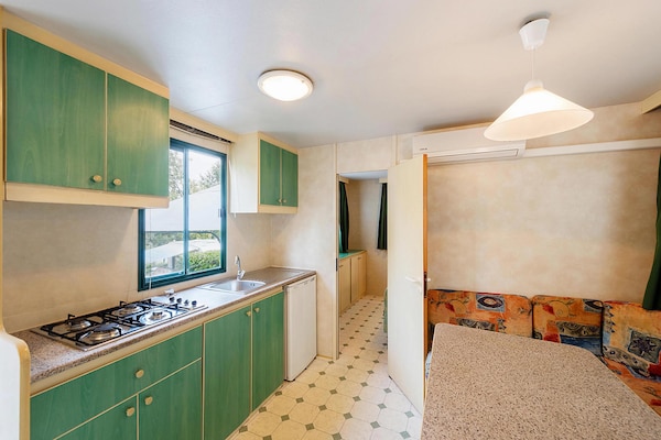 Foto van Stacaravan op camping Toscolano in Toscolano Maderno - Kitchen