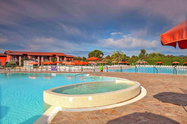 Foto van Het caravanpark van Garda Village, Sirmione - Vakantiehuis in Sirmione - GardenSummer