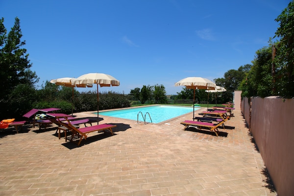 Foto van Boerderij in Montalto bij zandstranden - Vakantiehuis in Montalto di Castro - PoolOfHouse