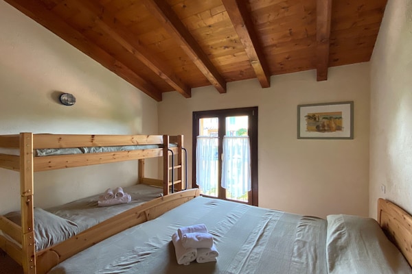 Foto van Familieappartement vlakbij het Gardameer - Vakantiehuis in Peschiera del Garda - BedRoom