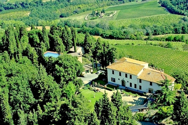 Foto van Cottage in Toscane met zwembad en barbecue - Vakantiehuis in San Casciano in Val di Pesa - ExteriorSummer