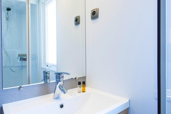 Foto van Stacaravan Vendres-Plage voor 4 personen - Vakantiehuis in Vendres-Plage - BathRoom