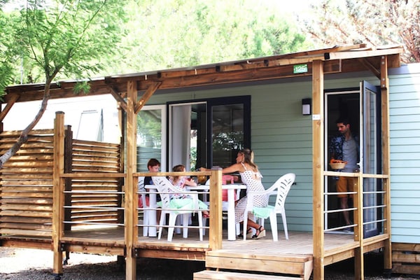Foto van Mobilhome in Bessan met terras - Vakantiehuis in Bessan - ExteriorSummer