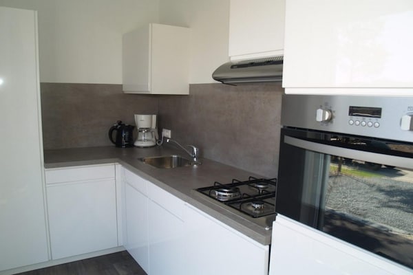 Foto van Charmant Chalet in De Rijp - Vakantiehuis in West-Graftdijk - Kitchen