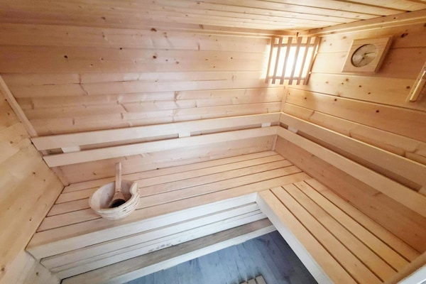 Foto van Charmant Saunahuis Nabij Alkmaar - Vakantiehuis in West-Graftdijk - Sauna