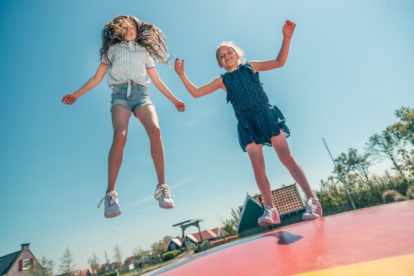 Foto van Modern chalet met 2 badkamers - Vakantiehuis in West-Graftdijk - ParkFacilities