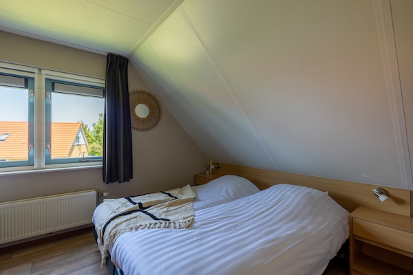 Foto van Vrijstaande vakantiewoning voor 8 personen met twee badkamers - BedRoom