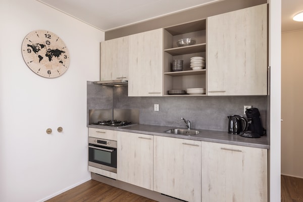 Foto van Comfortabel Callantsoog-retraite - Vakantiehuis in Callantsoog - Kitchen