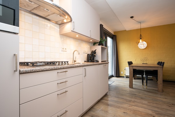 Foto van Vakantiehuis op Texel met Terras - Vakantiehuis in De Cocksdorp - Kitchen