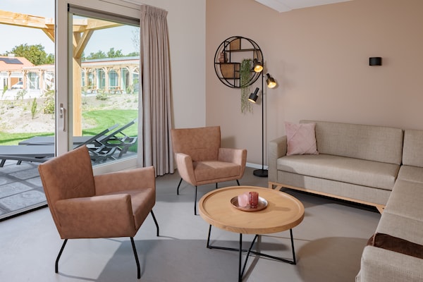 Foto van Vakantiehuis bij Noordwijk Strand - Vakantiehuis in Noordwijkerhout - LivingRoom