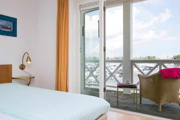 Foto van Appartement bij Cape Helius aan het water - Vakantiehuis in Hellevoetsluis - BedRoom