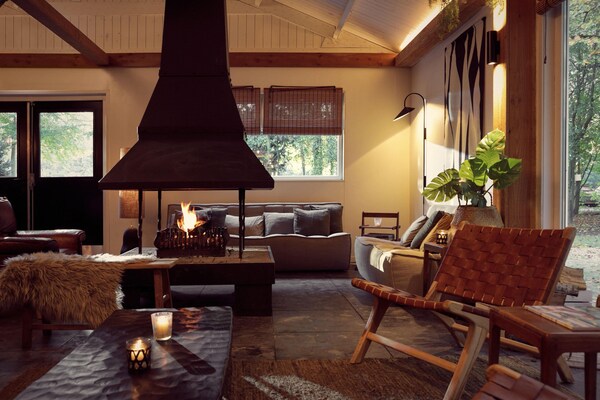 Foto van Glamping Tent in Nederland met BBQ - Vakantiehuis in Zeewolde - ParkFacilities