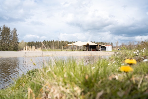 Foto van Forest Lodge met hottub - Vakantiehuis in Zeewolde - ParkFacilities